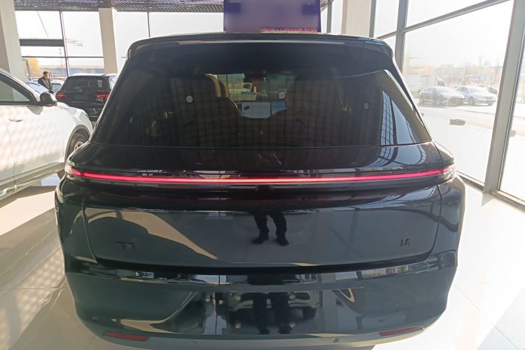 Used Li Auto L8 2024 PRO Model
