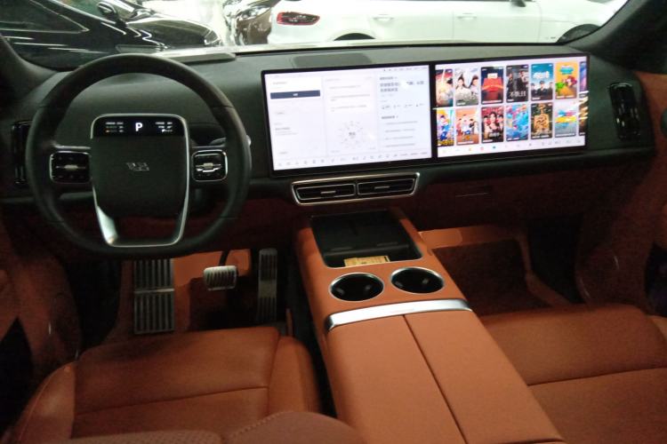 Used Li Auto L8 2023 Pro Model
