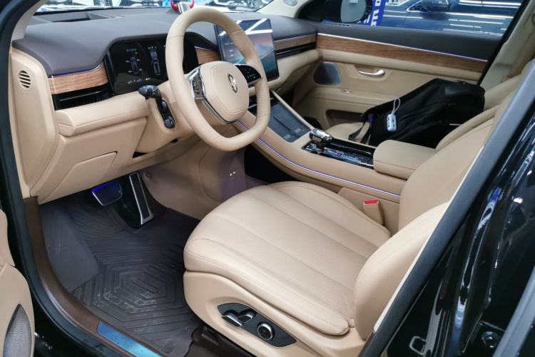 Used Hima AITO M7 2024 1.5T Rear-Drive Plus Version 5 Seats