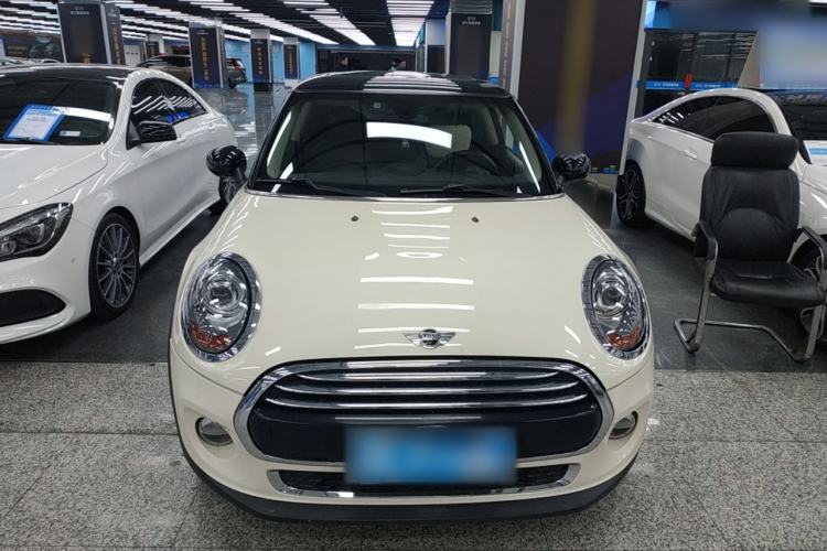Used MINI MINI 2014 1.5T COOPER Fun
