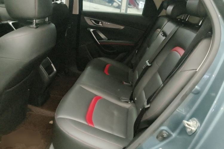 Used Changan CS55 2018 1.5T Automatic Colorful Edition China V Standard
