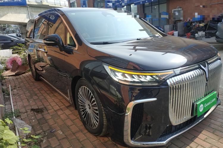 Used VOYAH Dream 2025 PHEV Four-Wheel-Drive Flagship Kunpeng Edition
