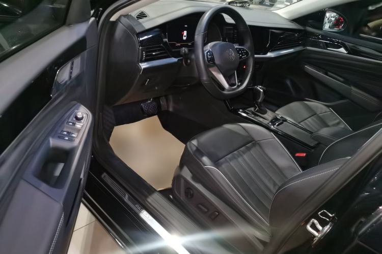 Used Volkswagen Passat 2023 330TSI Elite Edition
