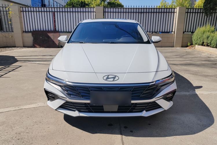 Used Hyundai Elantra 2023 1.5L CVT GLX Elite Edition

