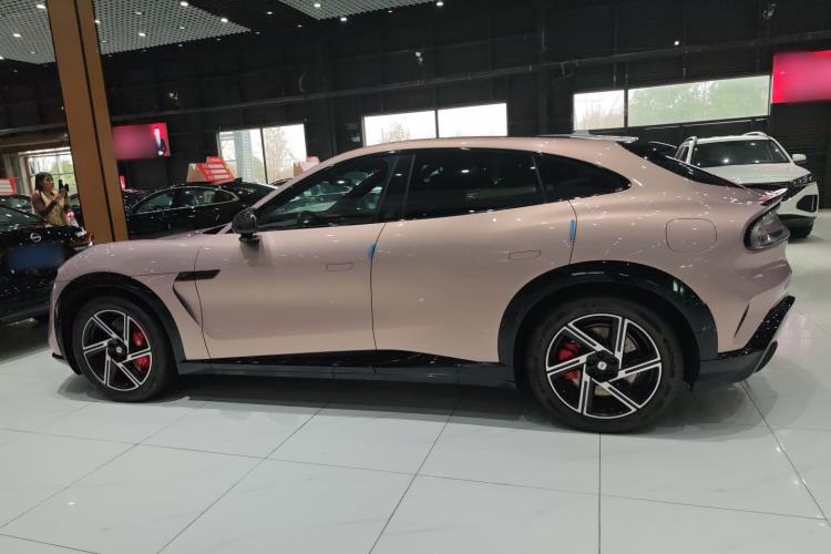 Used Xiaomi Auto YU7 2025 Ultra-Long Range High-Performance All-Wheel-Drive Max Edition
