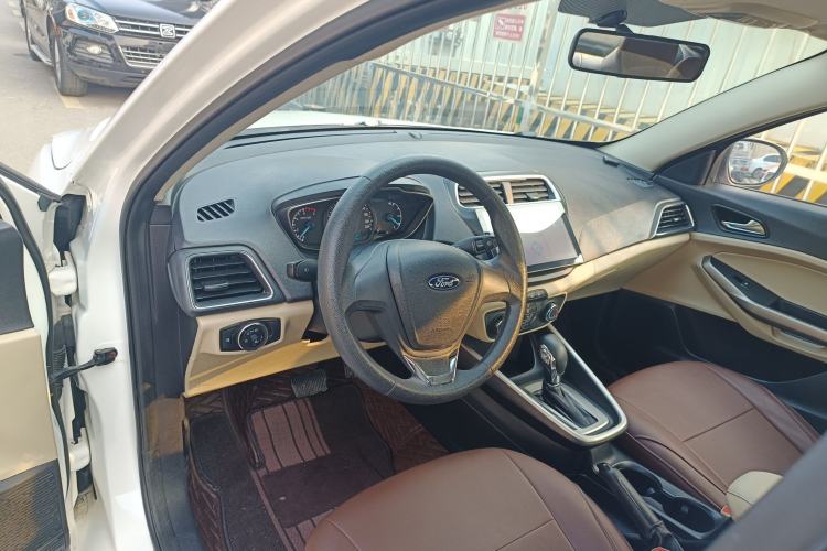 Used Ford Escort 2017 Revised Version 1.5L Automatic Comfort Edition