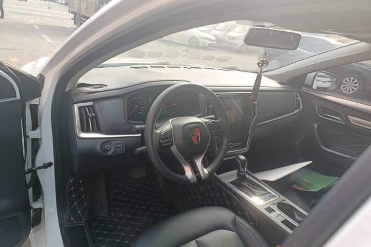 Used Roewe i6 2020 PLUS 1.6L CVT 4G Connected Glory Flagship Edition