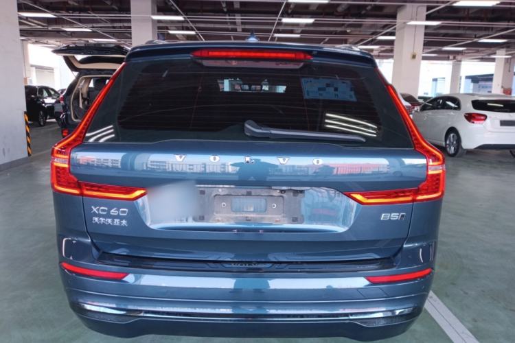 Used Volvo XC60 2023 B5 4x4 Smart Luxury Edition