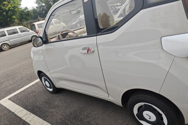 Used Wuling Hongguang MINIEV 2024 3rd Generation 215km Youth Edition