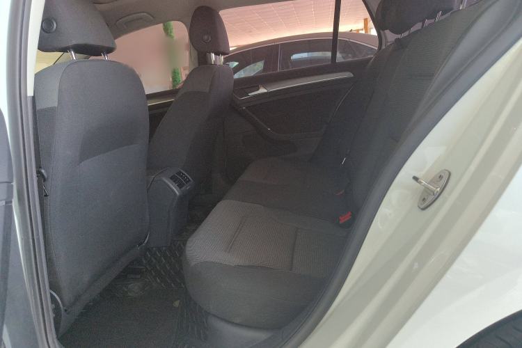 Used Volkswagen Golf 2017 230TSI Automatic Comfort Edition – Celebrating Milestone of One Million Units
