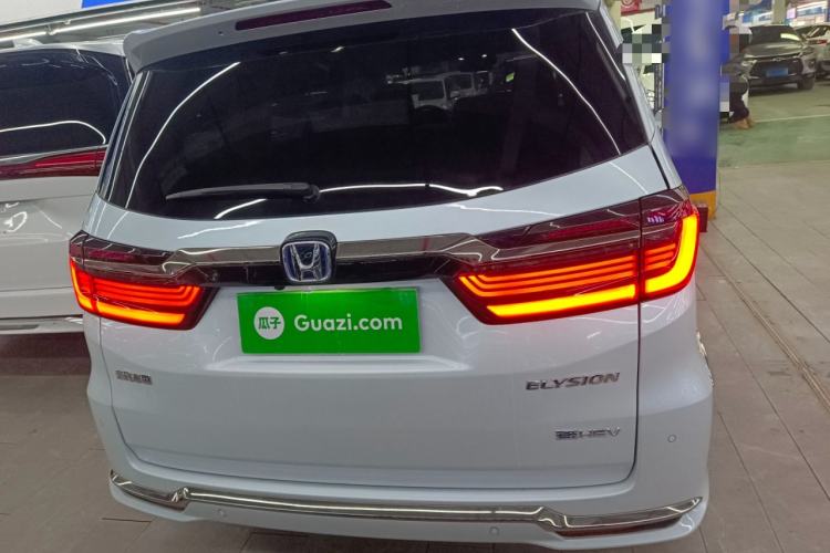 Used Honda Elysion 2024 2.0L eHEV Luxury Edition
