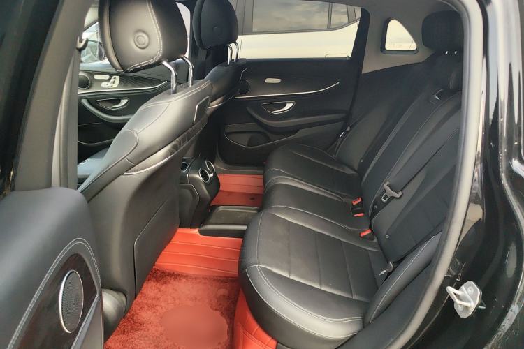 Used Mercedes-Benz E-Class 2017 E 300 L Sporty and Stylish Model
