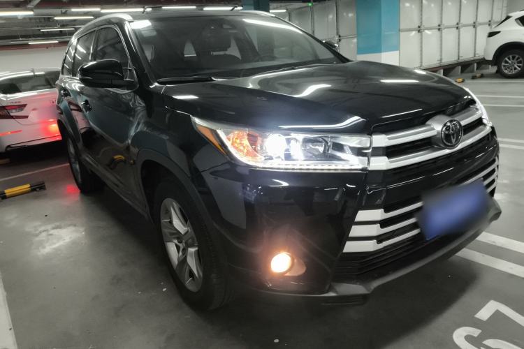 Used Toyota Highlander 2018 2.0T Four-Wheel Drive Luxury Version 7 Seats China VI Standard
