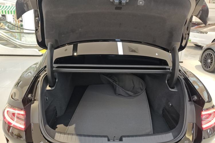 Used  SU7 Ultra 2025 Ultra Model
