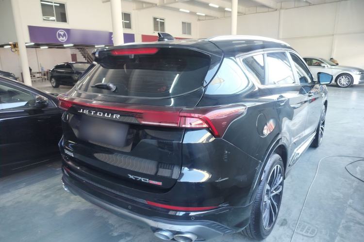 Used JETOUR X70 PLUS 2023 1.6T DCT Stronger PRO 5-Seater