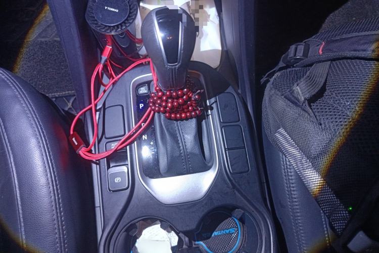 Used Hyundai Santa Fe 2015 2.0T Automatic 4x4 Smart 7-Seater
