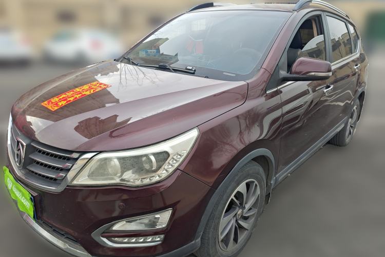Used Baojun 560 2015 1.8L manual luxury version
