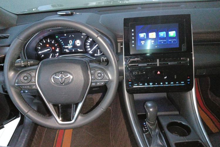 Used Toyota Avalon 2023 2.0L Premium Edition
