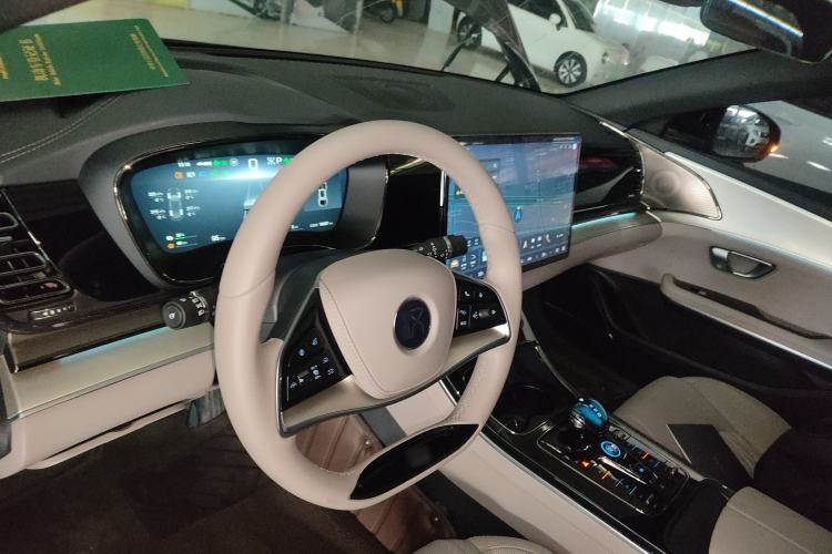 Used BYD Han 2025 DM-i 125KM Elite Model
