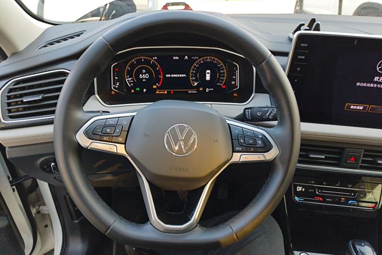 Used Volkswagen Tayron 2023 300TSI Two-Wheel-Drive Luxury Plus Advanced Edition