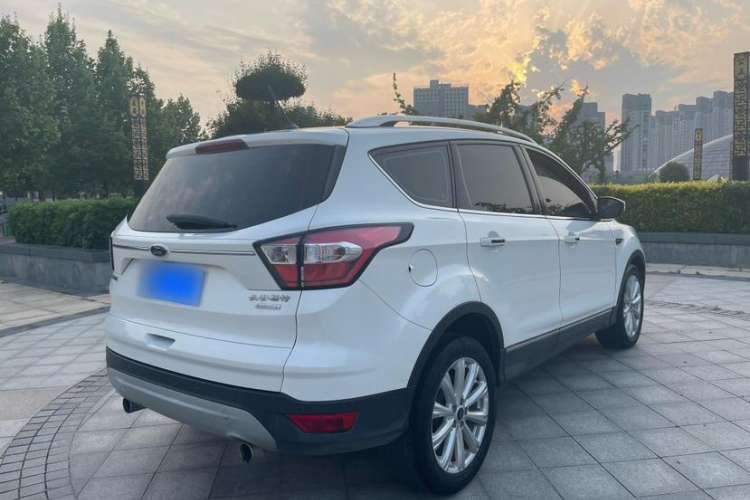 Used Ford Kuga 2018 EcoBoost 180 Two-Wheel-Drive Luxury Wing Edition
