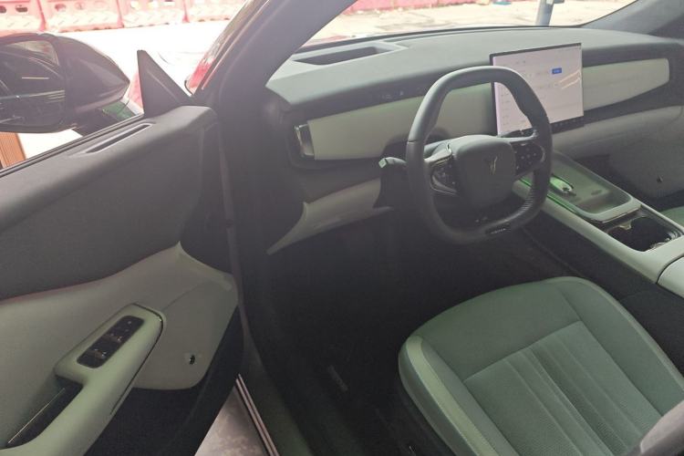 Used VOYAH COURAGE 2024 Long-Range Supercharge Edition