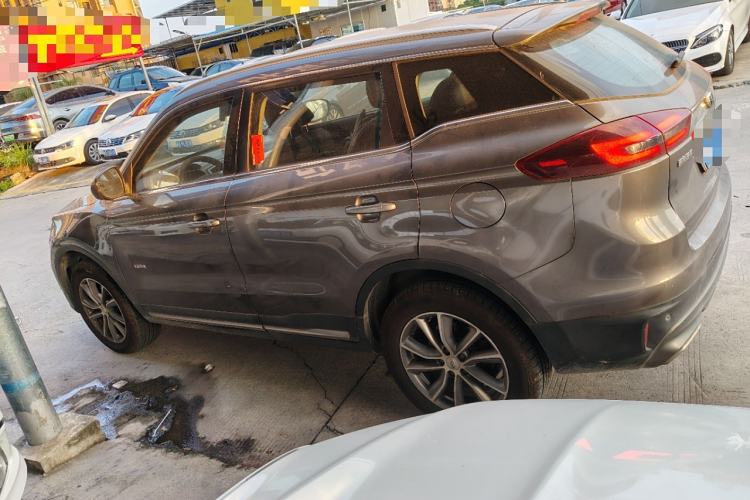 Used Geely Auto Emgrand X7 Sport 2018 1.8TD Automatic Two-Wheel Drive Smart Connect 4G Internet Edition
