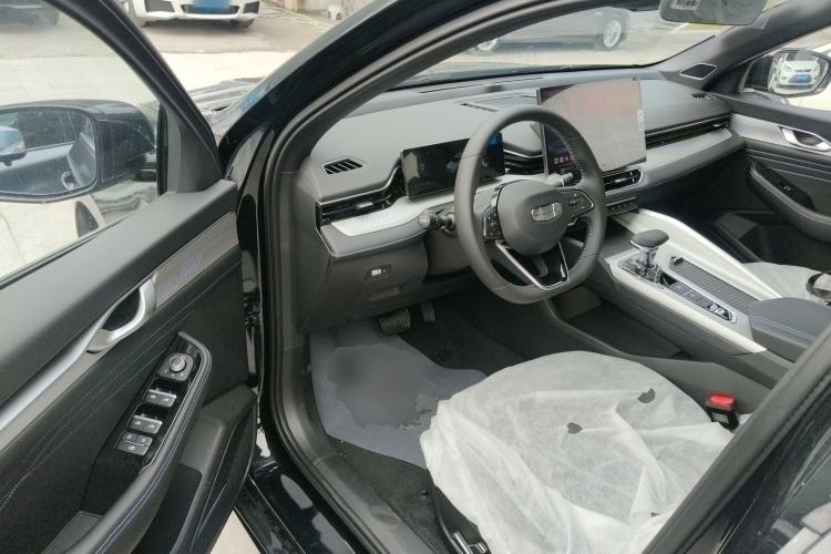 Used Geely Auto Preface 2025 Dongfang Yao 1.5TD Fuyao Edition
