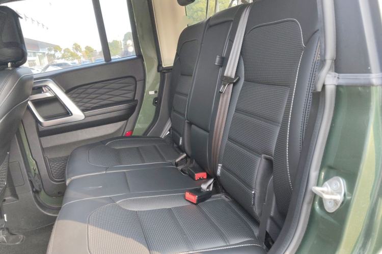 Used  BJ40 2020 2.0T Automatic Four-Wheel Drive Urban Hunter Edition Prestige Version