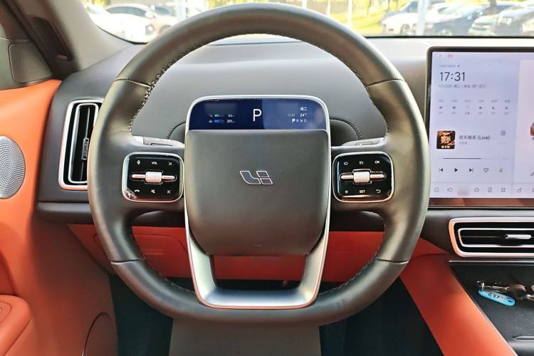 Used Li Auto L9 2022 Max model
