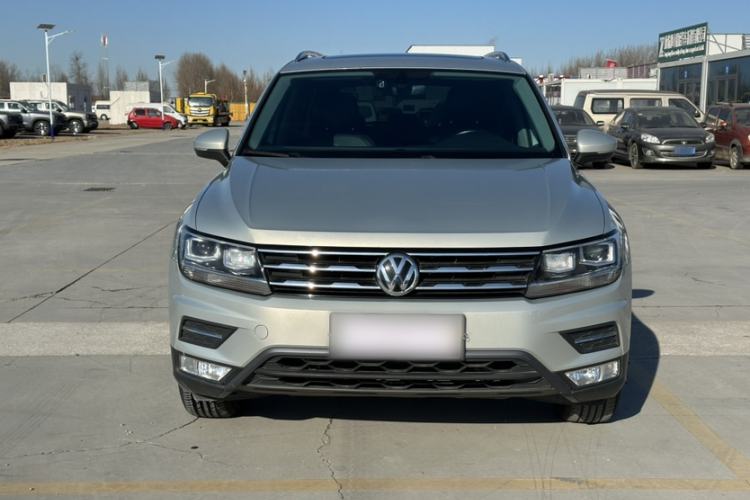 Used Volkswagen Tiguan L 2017 330TSI Automatic Two-Wheel Drive Luxury Edition
