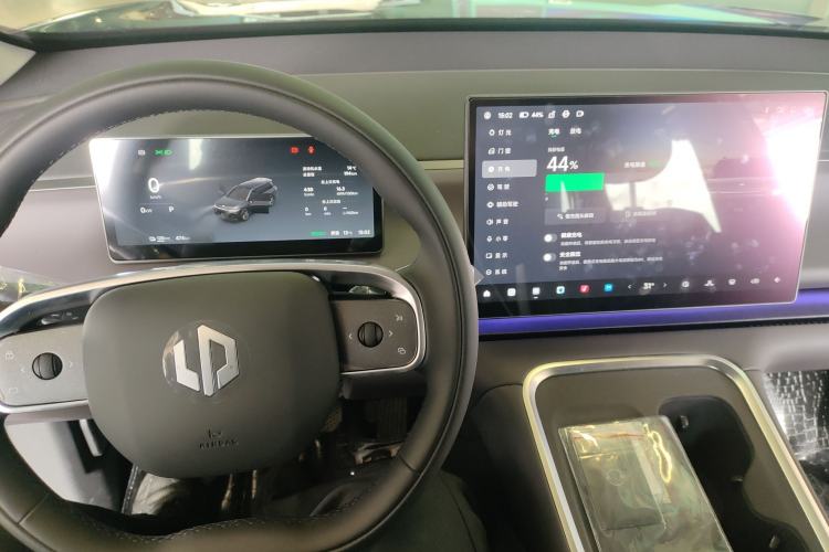 Used Leapmotor C16 2026 Extended-Range 280 LiDAR Version 6 Seats