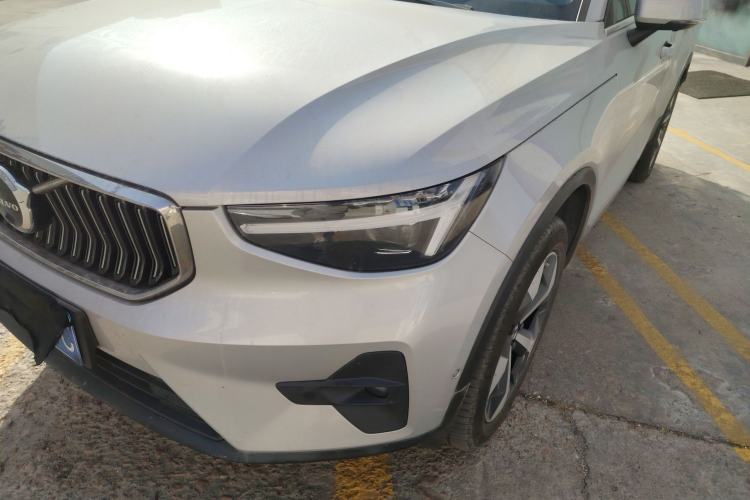 Used Volvo XC40 2023 B4 4x4 Smart Luxury Edition