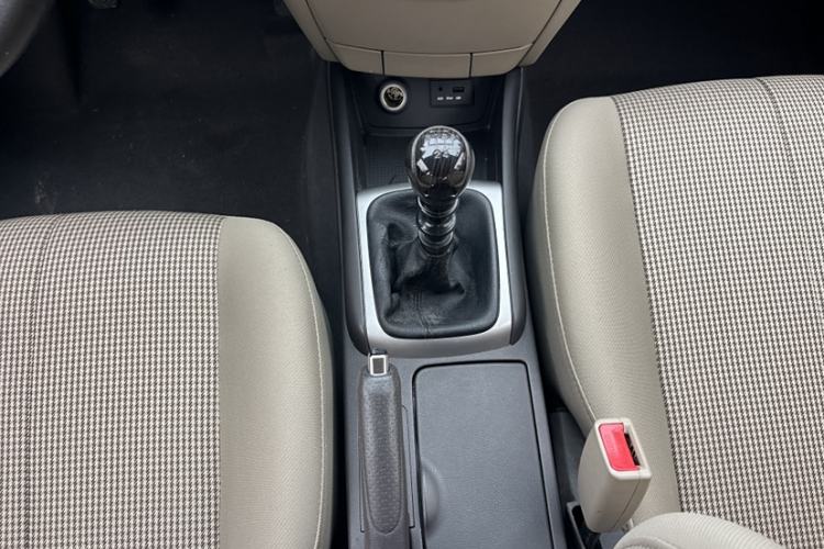 Used Hyundai Celesta 2011 1.6L Manual Comfort Version