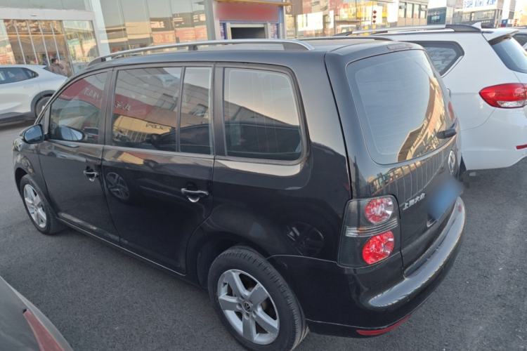 Used Volkswagen Touran 2013 1.4T Manual Fashion Edition 5 Seats
