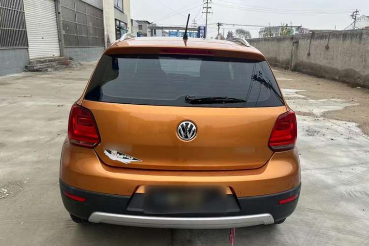 Used Volkswagen Polo 2014 1.6L Cross Polo Manual
