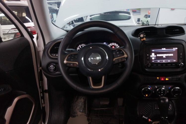 Used  Renegade 2016 1.4T Automatic Jingneng Version+
