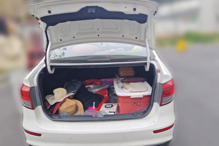 Used Kia K2 2015 Sedan 1.4L Automatic GLS
