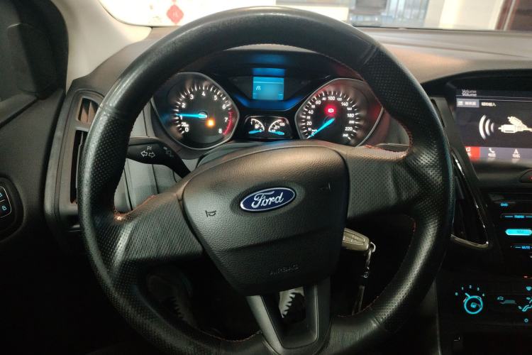 Used Ford Focus 2017 Hatchback 1.6L Manual Comfort Plus SmartDrive Edition