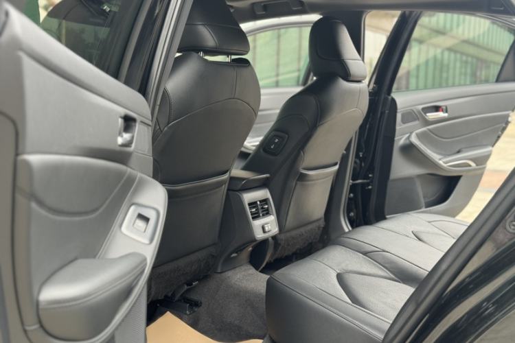 Used Toyota Avalon 2023 2.0L Premium Edition