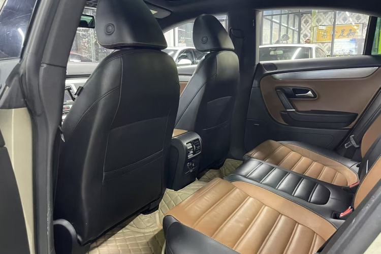 Used Volkswagen FAW-Volkswagen CC 2016 1.8TSI Luxury Model
