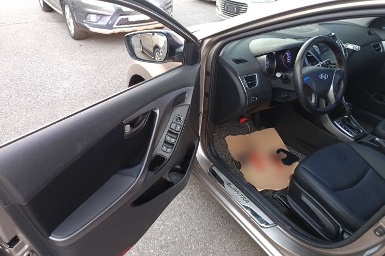 Used Hyundai Elantra 2016 1.6L Automatic Smart Version