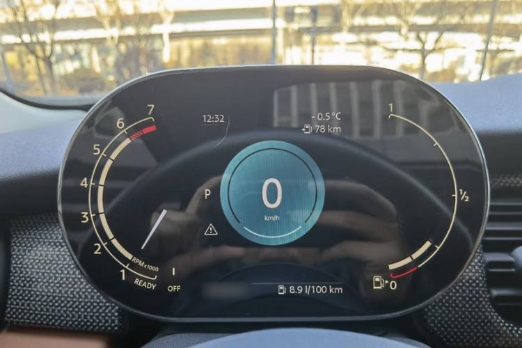 Used MINI MINI 2022 1.5T COOPER Artist Five-Door Edition