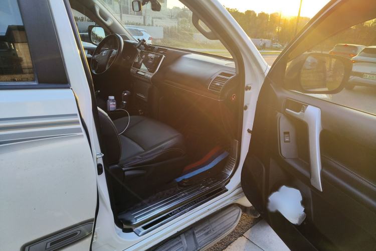 Used Toyota Prado 2018 3.5L Automatic TX
