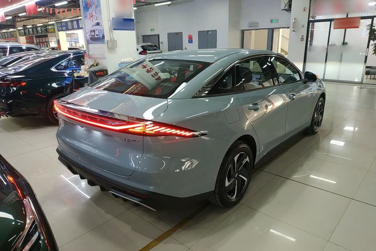 Used  L6 2025 EM-i 140km Explorer+ Edition