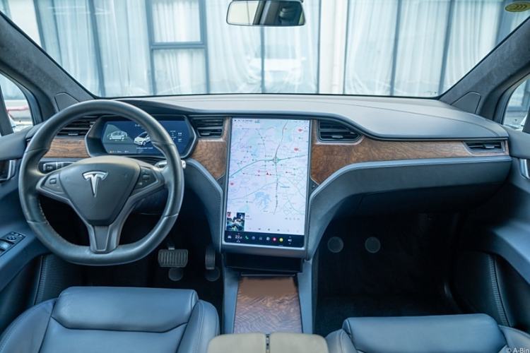 Used Tesla Model X 2019 Long-Range Version