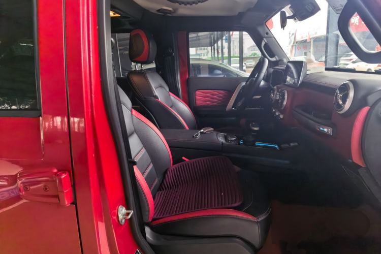 Used  BJ40 2020 2.0T Automatic Four-Wheel Drive Urban Hunter Edition Chivalrous Type