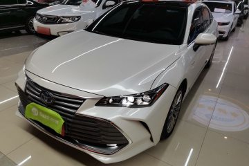 Used Toyota Avalon 2019 Dual-Engine 2.5L XLE Prestige Version China VI Standard