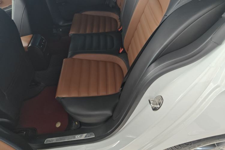 Used Volkswagen FAW-Volkswagen CC 2015 1.8TSI Luxury Model