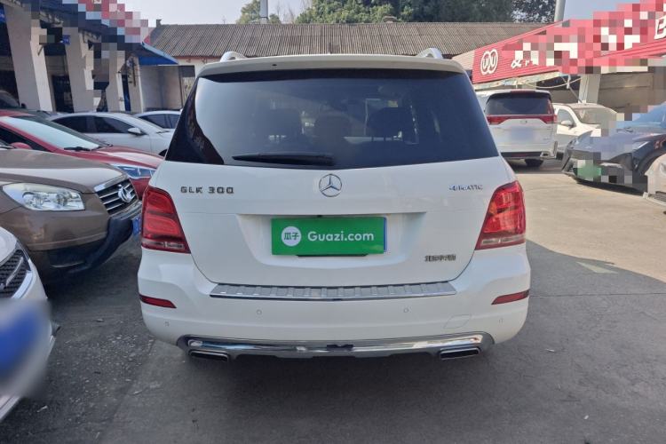 Used Mercedes-Benz GLK-Class 2013 GLK 300 4MATIC Dynamic Sunroof Model
